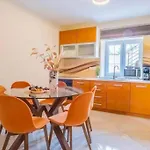 In 51785 Apartamento